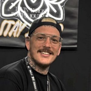 Greg Sharp - tattoo artist - tymbooking